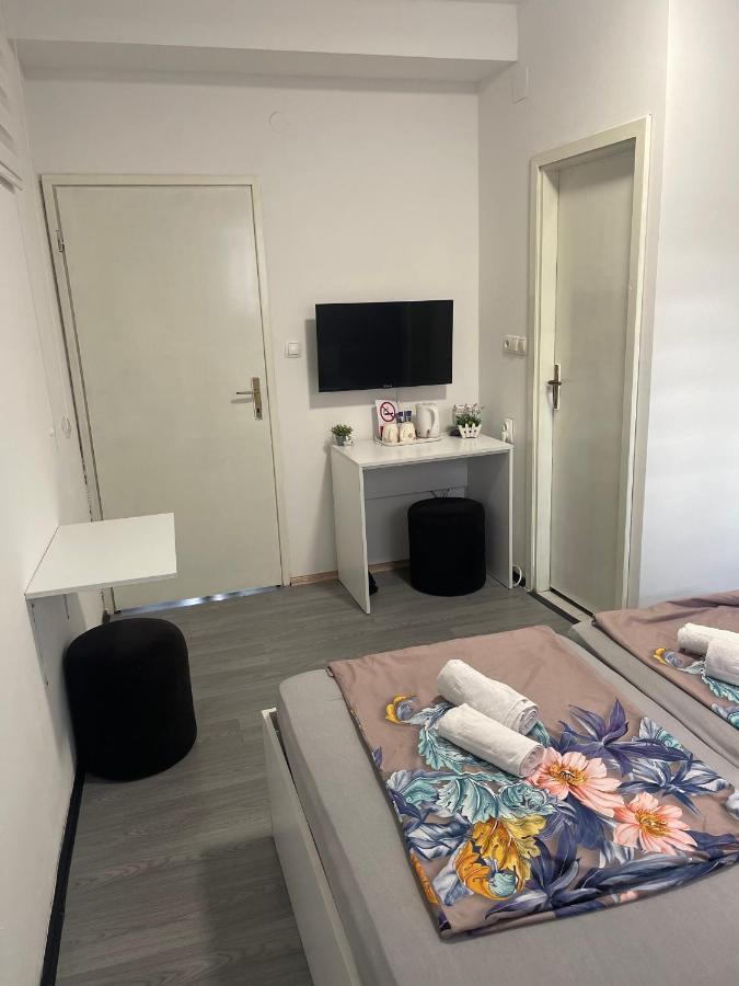 Apartments Glitter Μόσταρ Εξωτερικό φωτογραφία